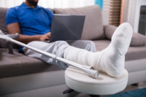 Recognizing the Symptoms of a Broken Foot